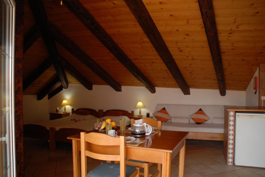 Eva Apartament Kassiopi