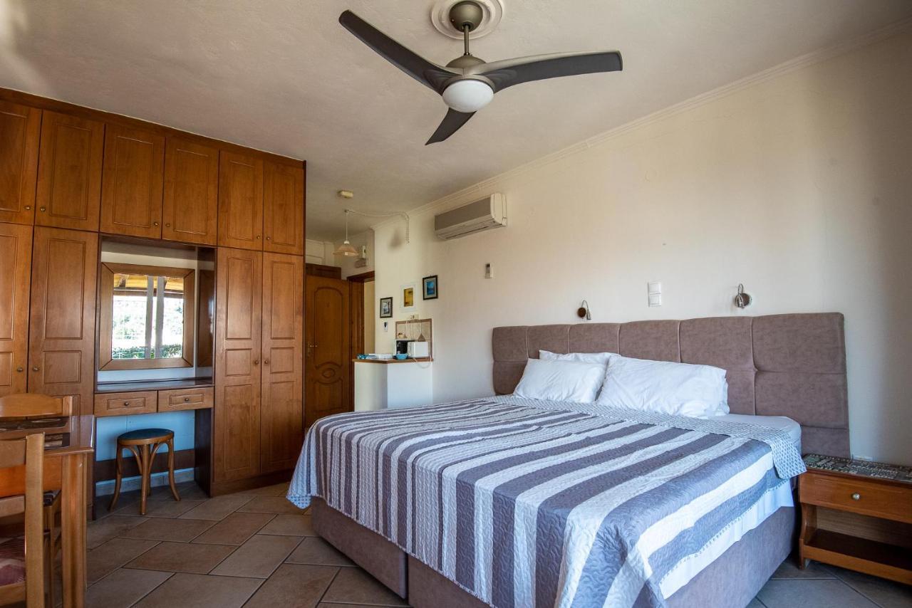 Eva Studios Apartment Kassiopi